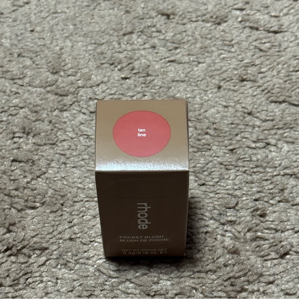 Rhode Blush in Shade Tan Line